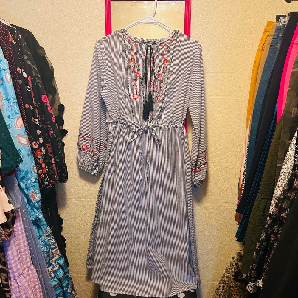 Embroidered Long Sleeve Dress